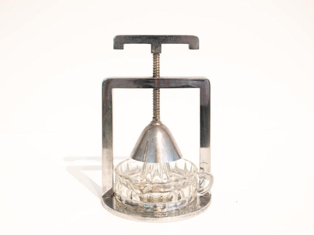 Jacques-Adnet-modernist-lemon-squeezer2