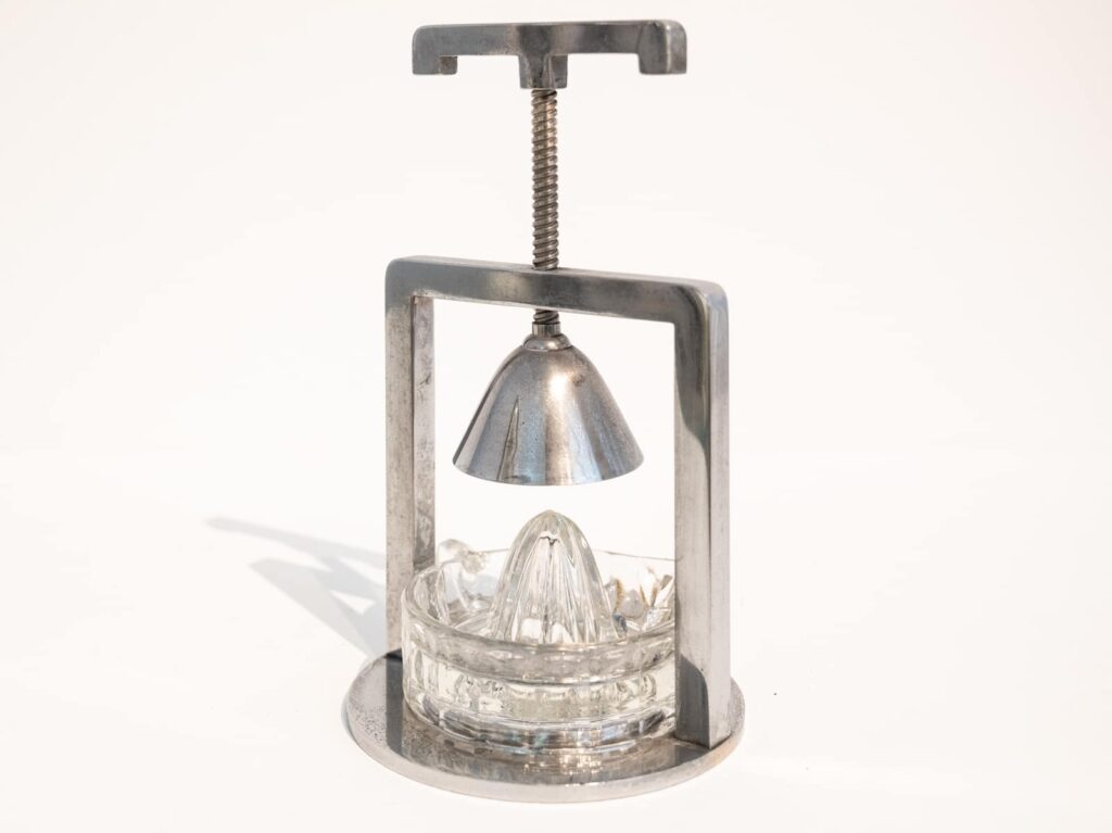 Jacques-Adnet-modernist-lemon-squeezer6
