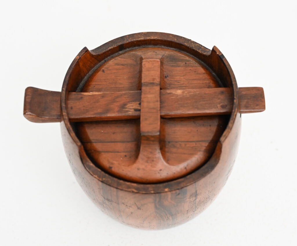 Jean Gillon Brazilian rosewood tobacco jar 7