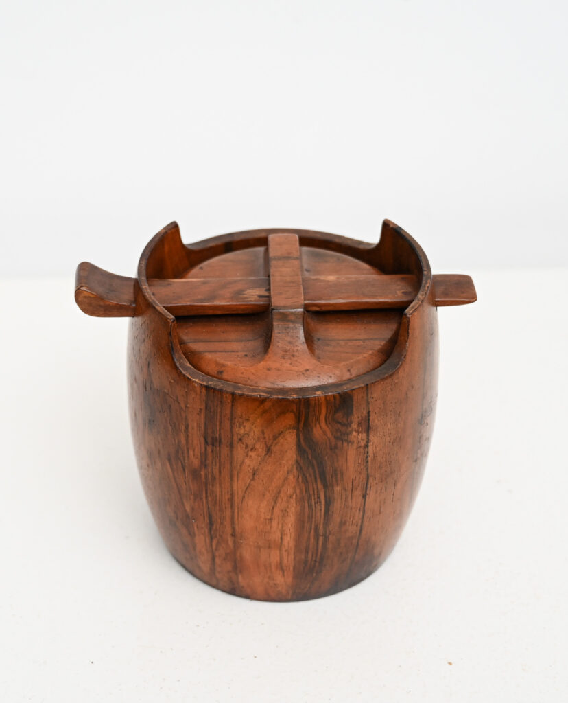 Jean Gillon Brazilian rosewood tobacco jar 9