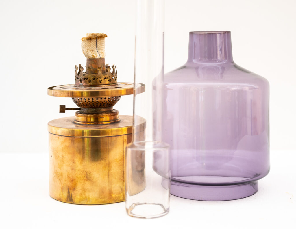 L47-Oil-Lamp-by-Hans-Agne-Jakobsson7