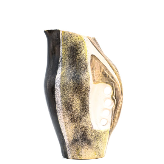 Mado-Jolain-jug-2