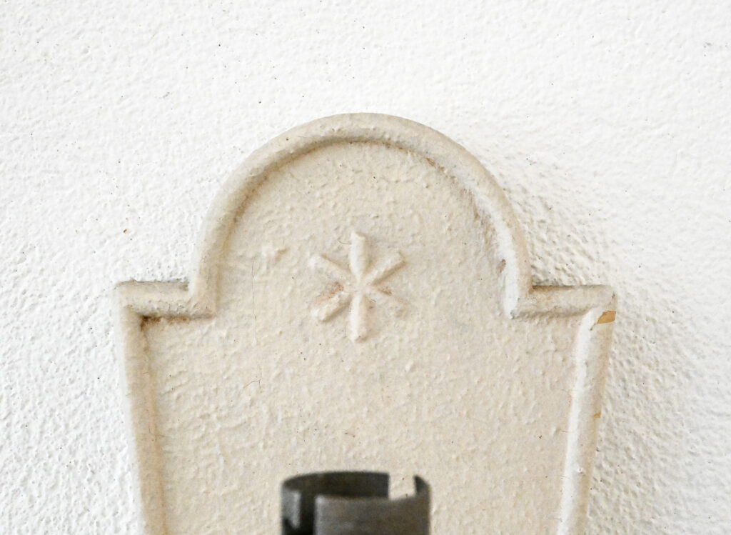 Pair-of-Maison-Arlus-wall-appliques-04