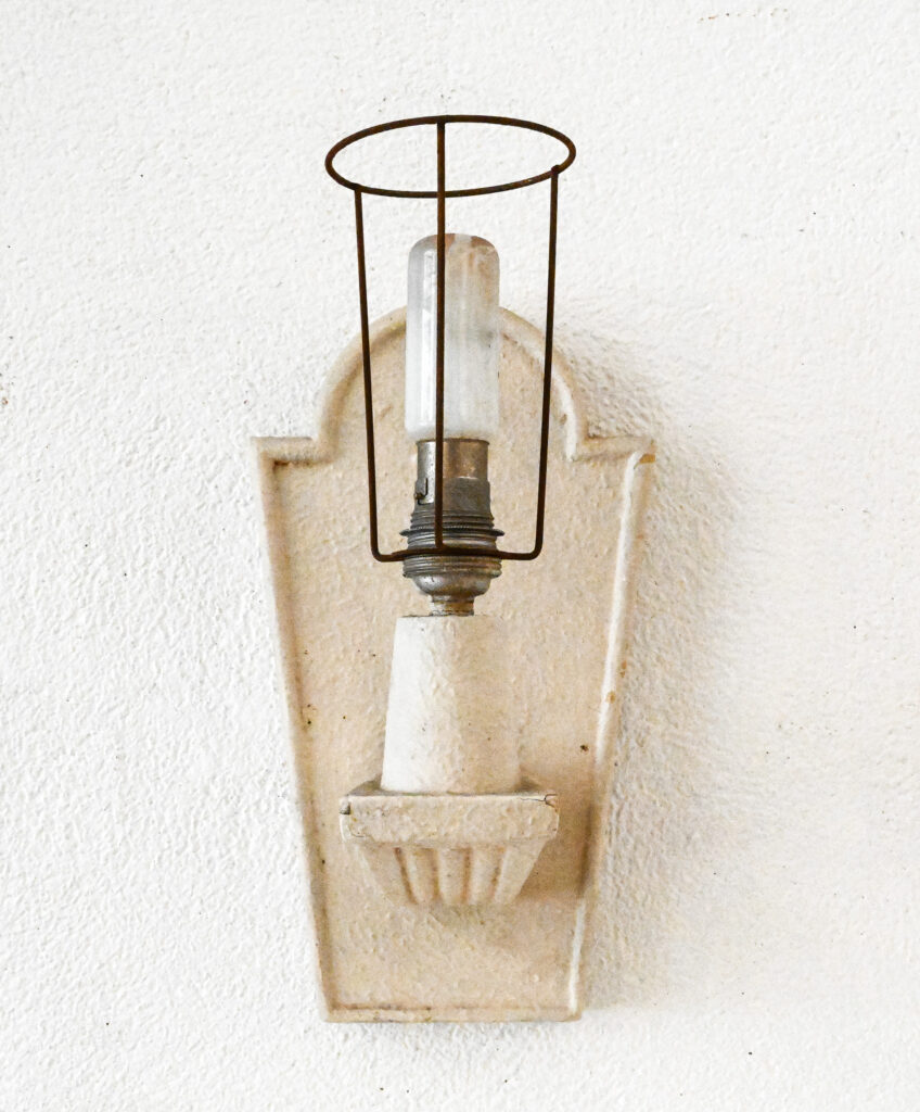 Pair-of-Maison-Arlus-wall-appliques-18