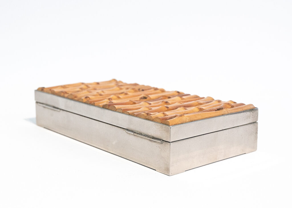 Silver-plated-box-with-bamboo-inlaid-lid6