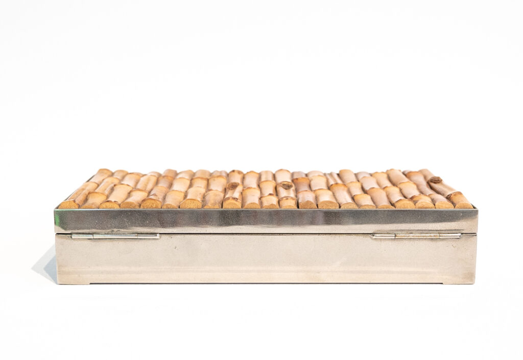 Silver-plated-box-with-bamboo-inlaid-lid7