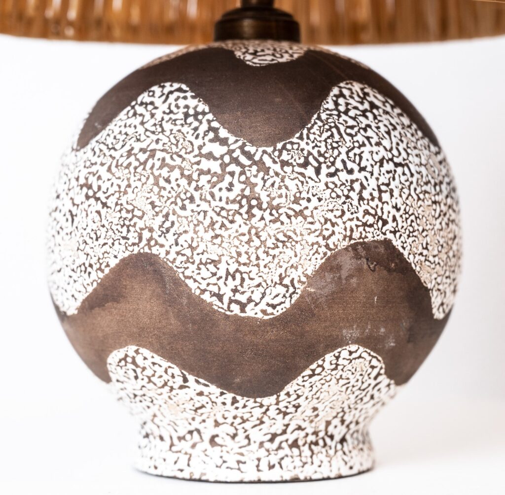 Small-1930s-boule-shaped-table-lamp-attributed-to-Primavera6