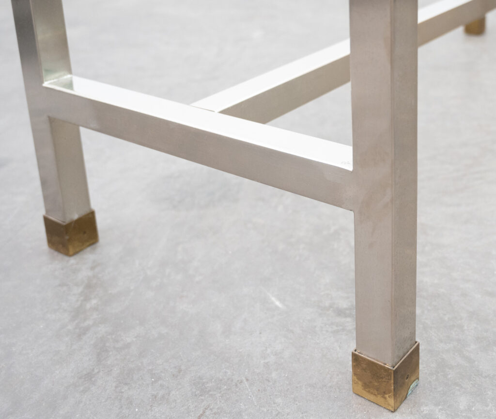 Stainless-steel-console-by-David-Hicks8