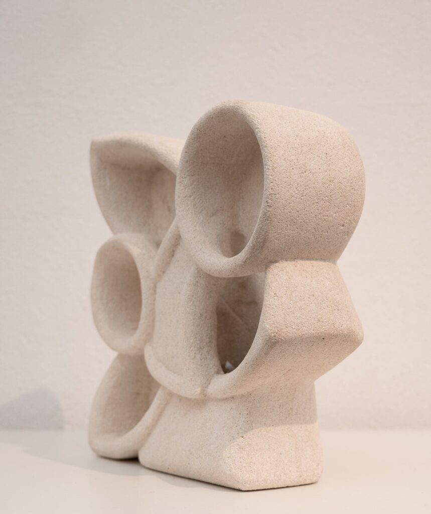 Stone-lamp-by-Albert-Termos3