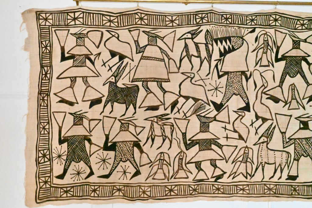 Very-large-pictorial-Korhogo-cloth-Ivory-Coast-07