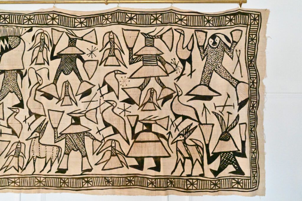Very-large-pictorial-Korhogo-cloth-Ivory-Coast-09