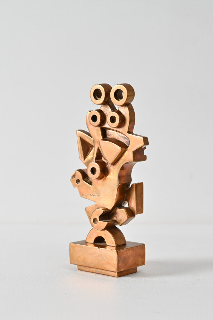 cast-bronze-abstract-form-2-by-Umberto-Mastroianni-11