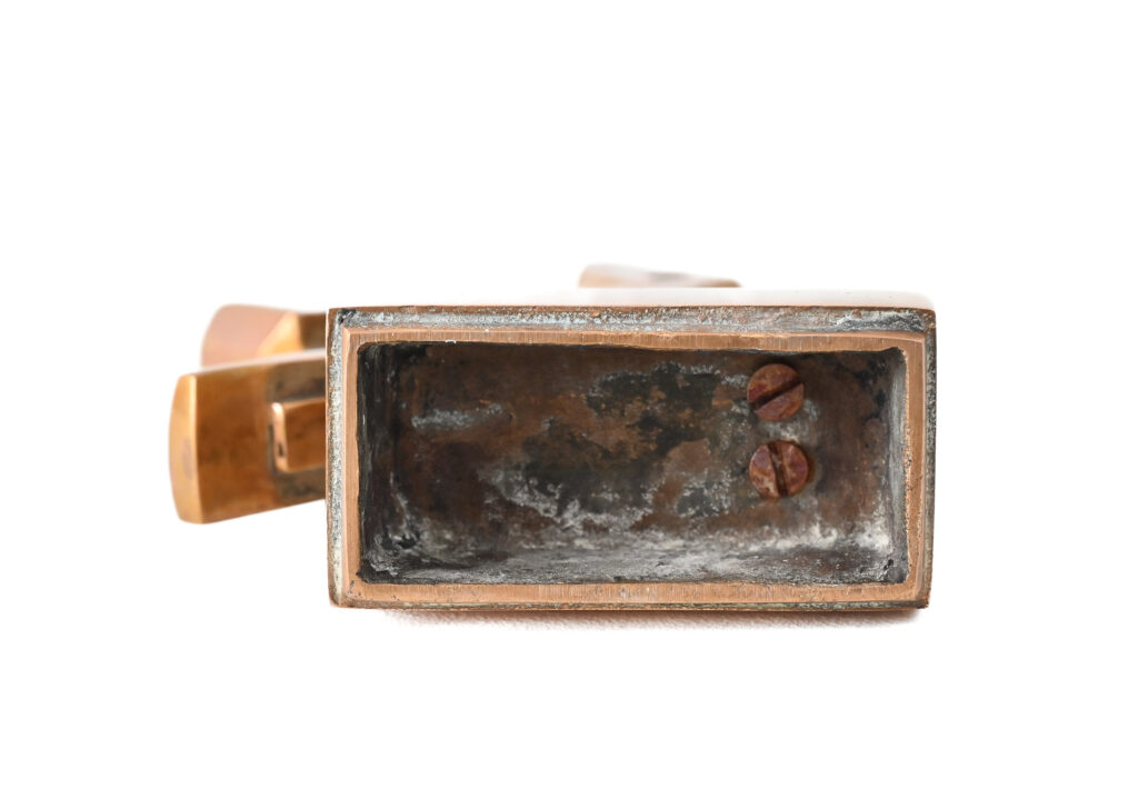 cast-bronze-abstract-form-3-by-Umberto-Mastroianni-01