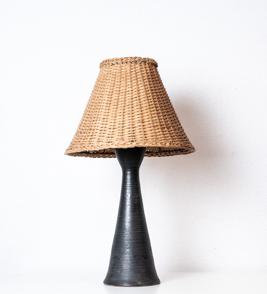 mid-century-Ceramic-table-lamp-by-Marc-Drillon2