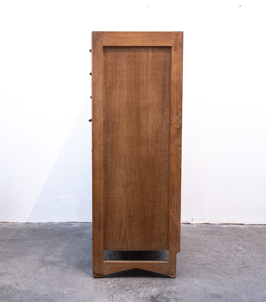 oak-cabinet-by-Guillerme-et-Chambron-17