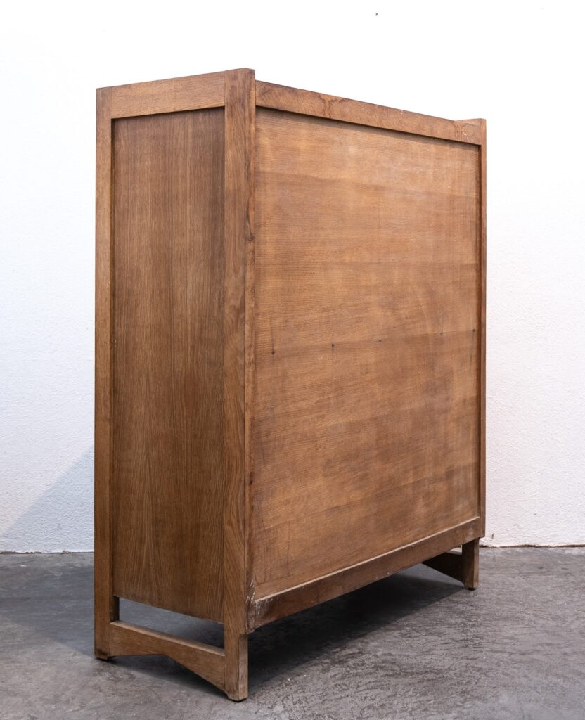 oak-cabinet-by-Guillerme-et-Chambron-18