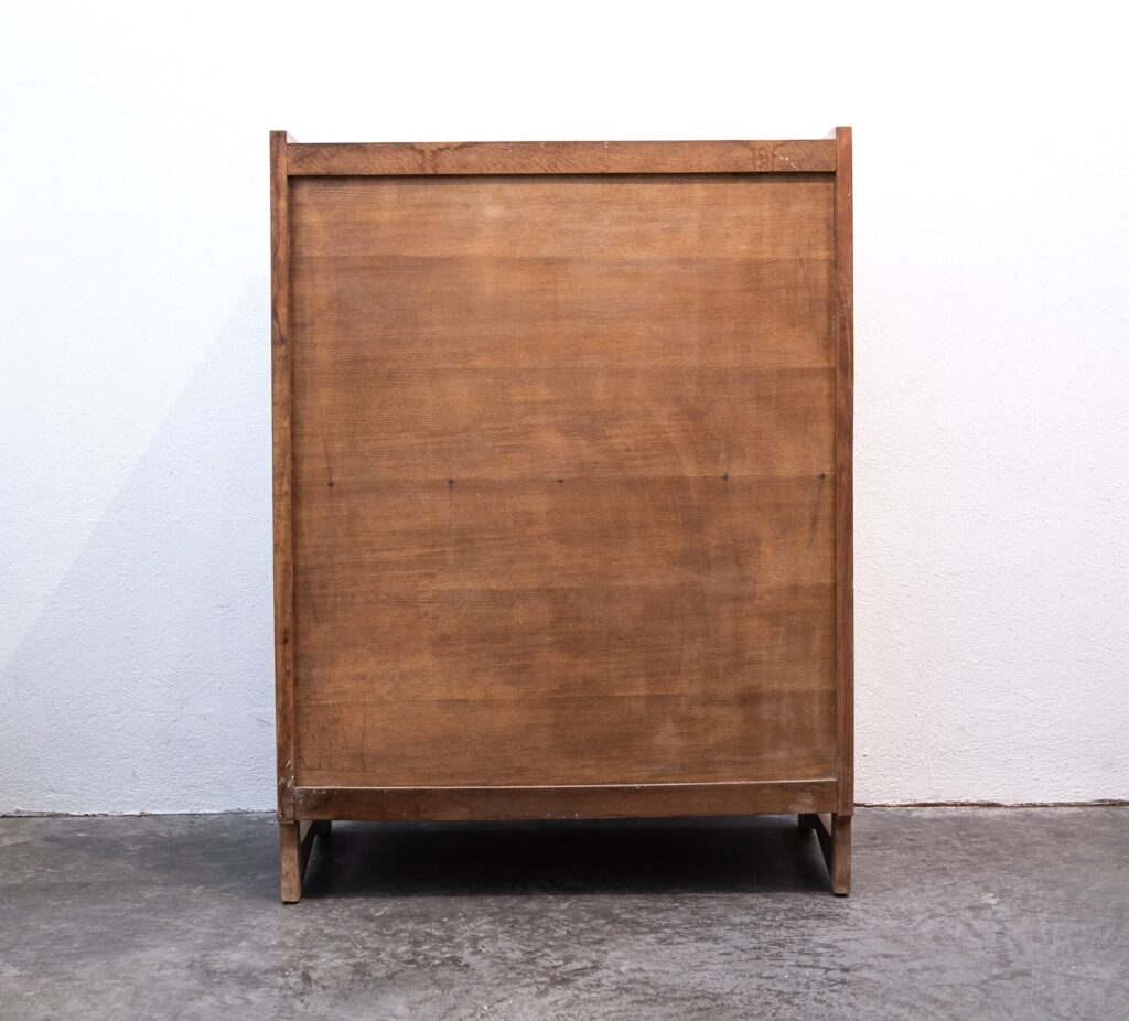 oak-cabinet-by-Guillerme-et-Chambron-19