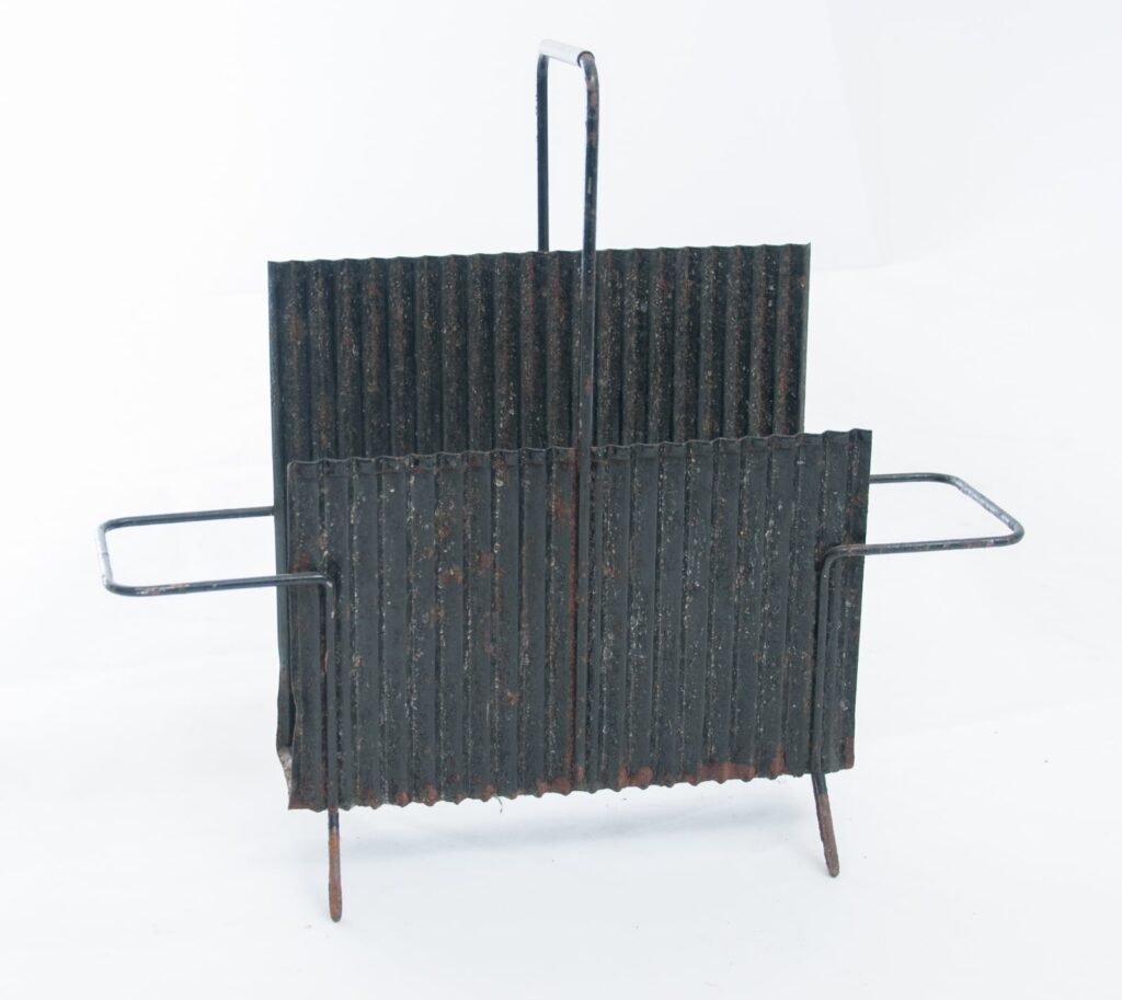 original-black-paint-Java-magazine-holder-by-Mathieu-Matégot5