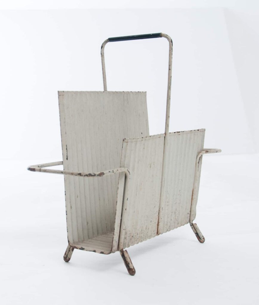 original-white-paint-Java-magazine-holder-by-Mathieu-Matégot4