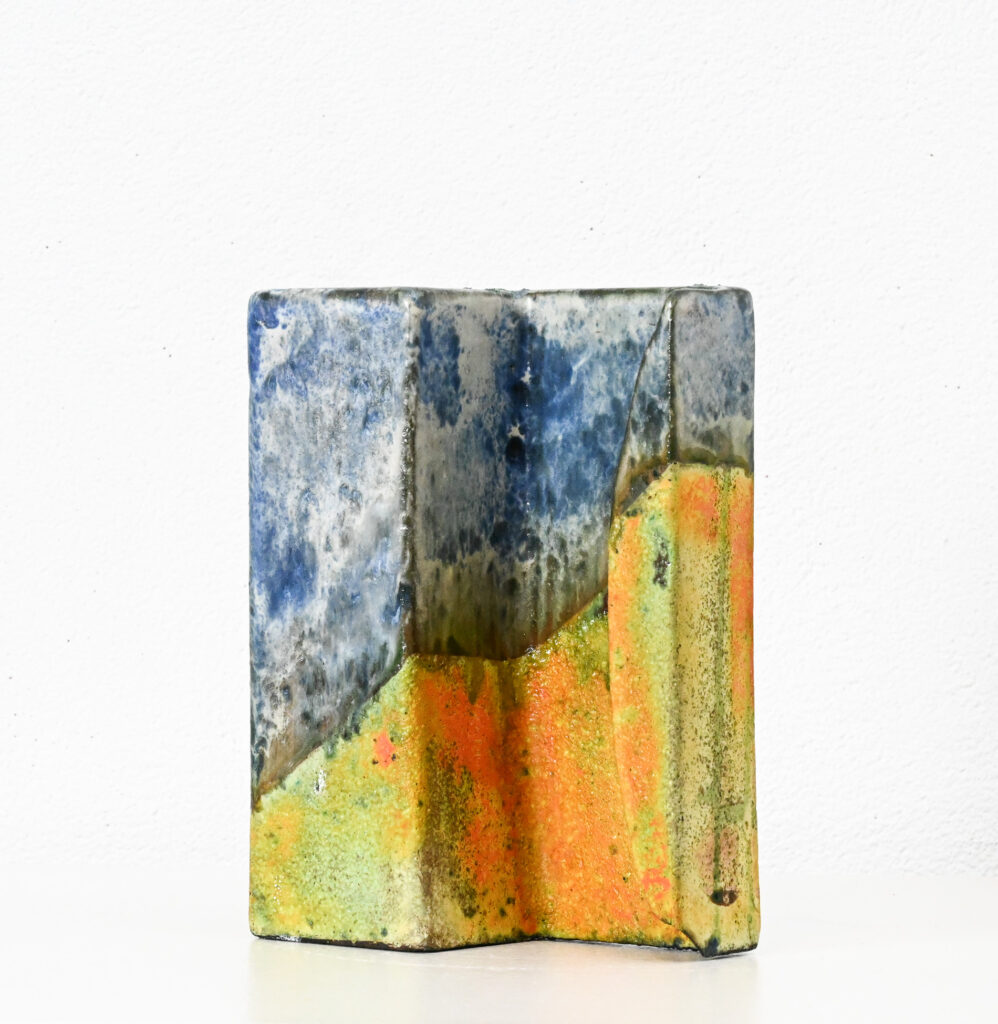 small-slab-vase-by-Marcello-Fantoni-Italy-07