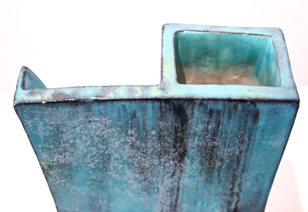 turquoise-slab-vase-by-Marcello-Fantoni-Italy-20