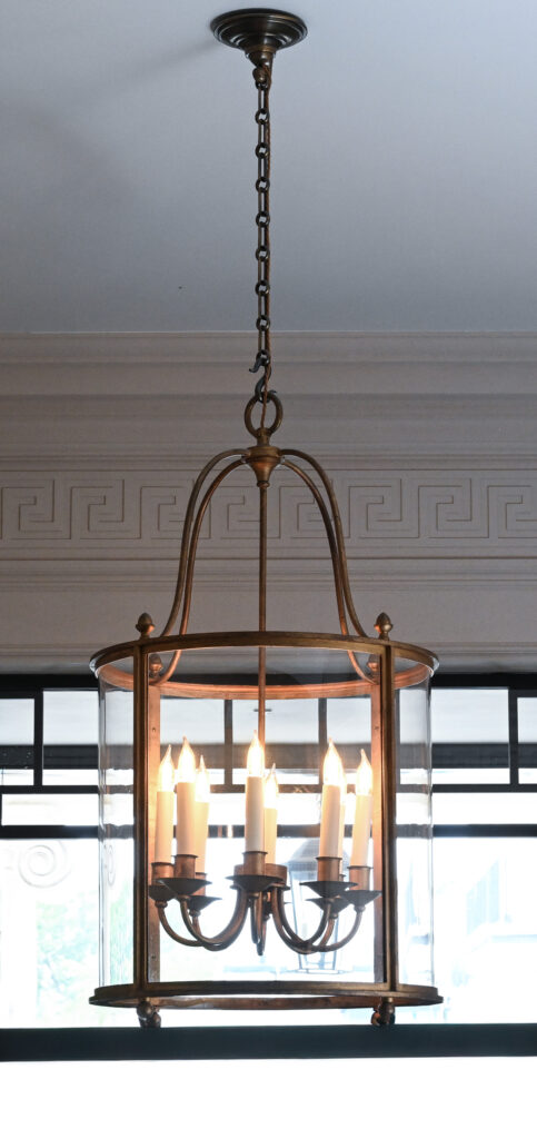Belgravia Item 7 438