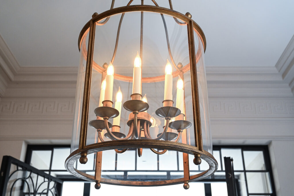 Belgravia Item 7 440