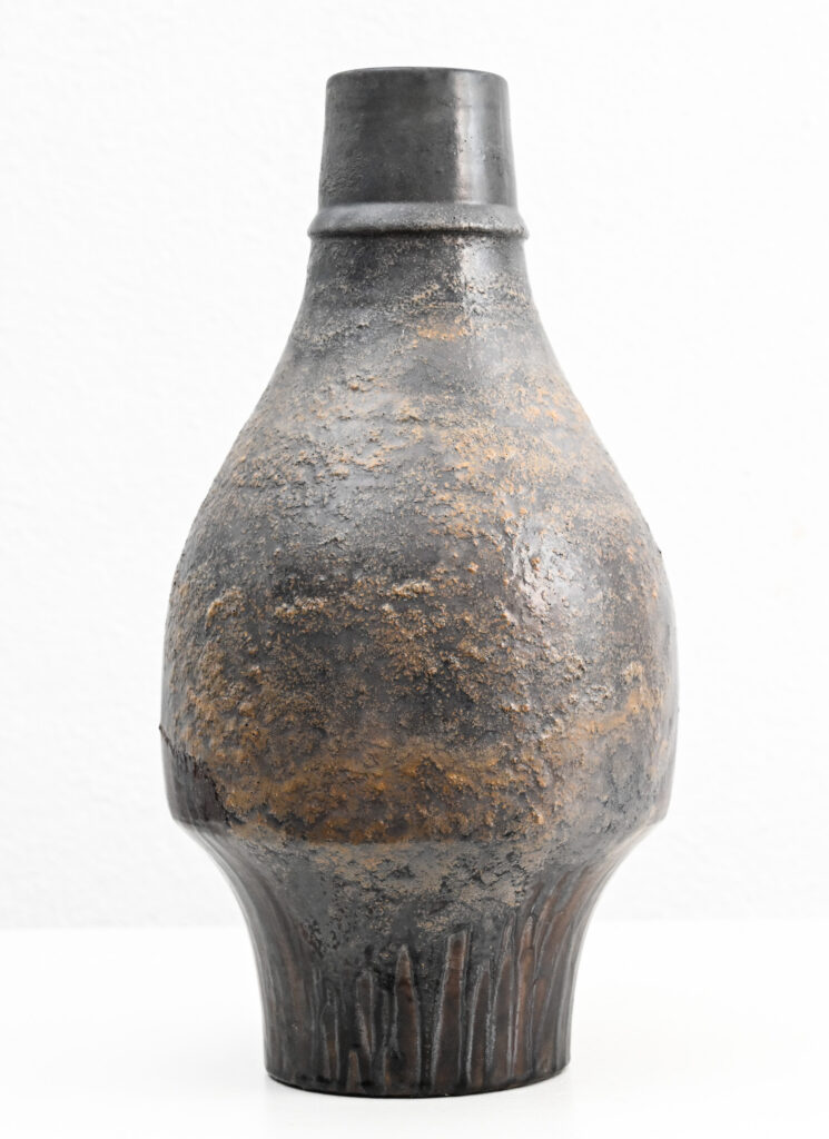 Fantoni brown stone vase 78