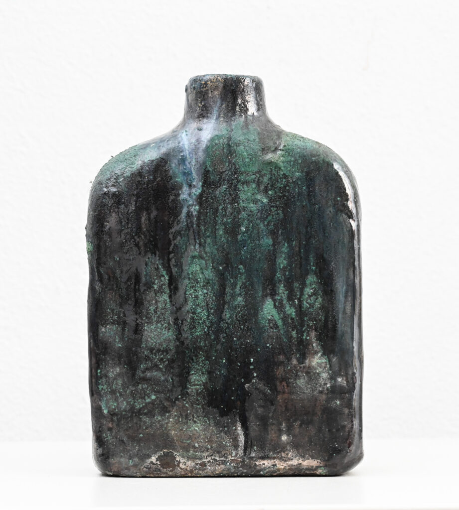 Fantoni green drip flask 197