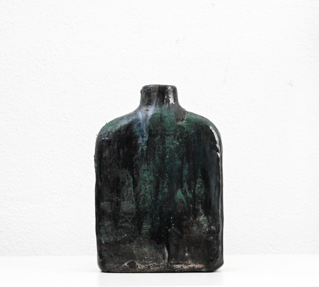 Fantoni green drip flask 198