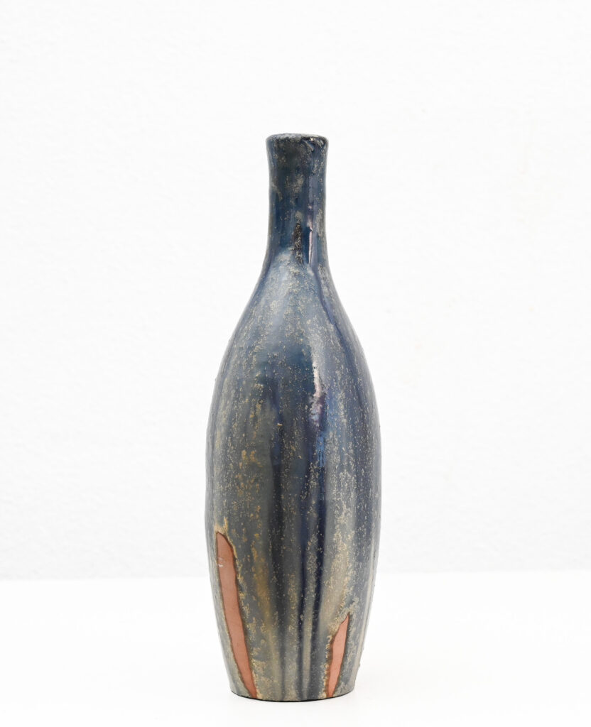 Fantoni oval tapered blue vase 250