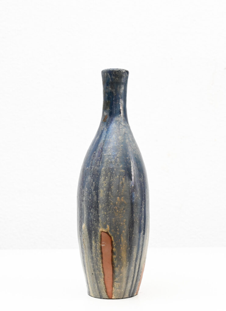 Fantoni oval tapered blue vase 251