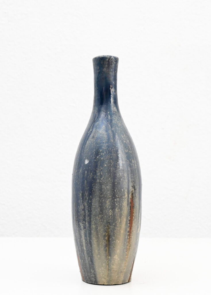 Fantoni oval tapered blue vase 255