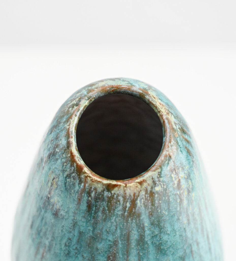 Fantoni turqoise asymetric vase 225